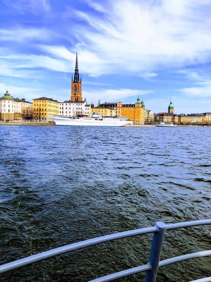 Dockside Hostel Stockholm Exterior photo